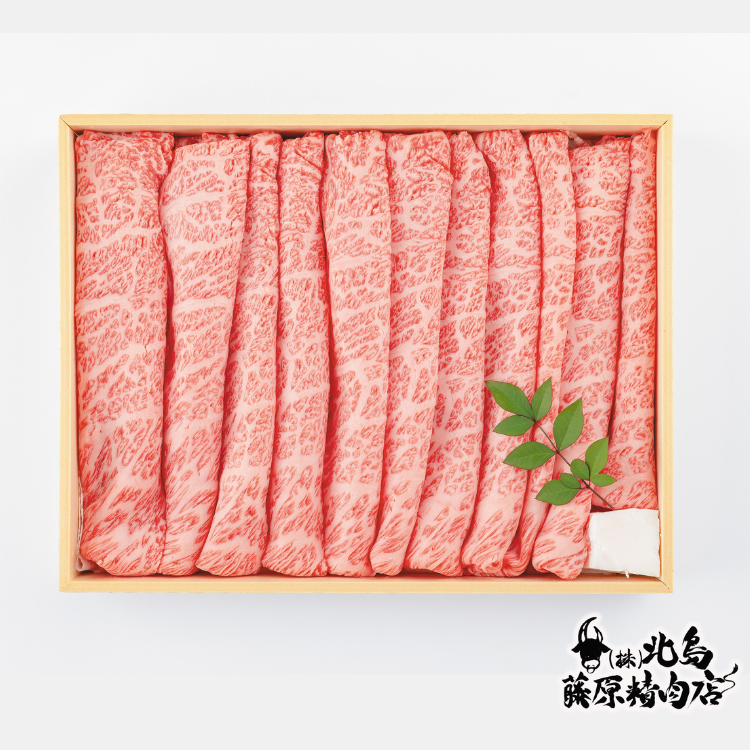 牛ロース1kgで大人数のすき焼きを楽しめるセット。贈り物や特別な食卓に最適な逸品。